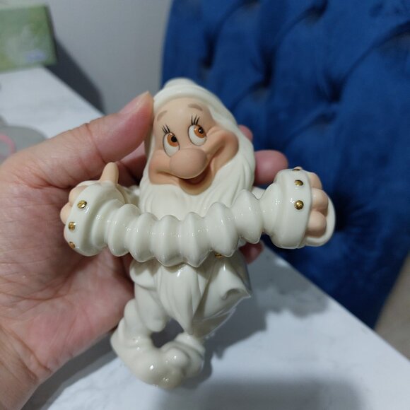 LENOX A Serenade For Snow White BASHFUL Collectible Figurine Beautiful Decor - Picture 3 of 6